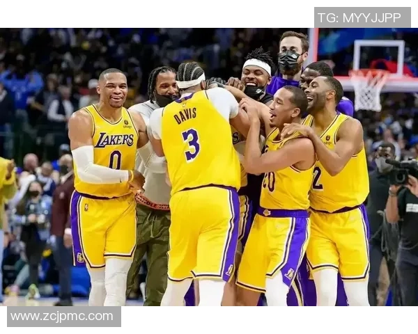 爵士队与尼克斯队对决前瞻分析及胜负预测解析 爵士队与尼克斯队对决前瞻分析及胜负预测解析